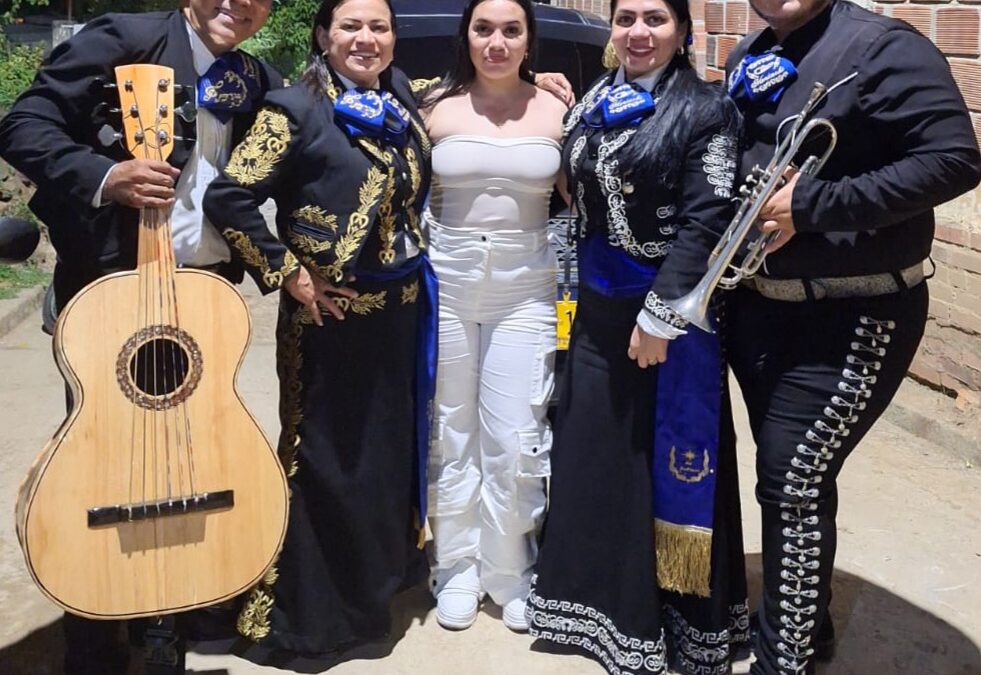 mariachis de bucaramanga tres palacios